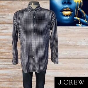 J.‎ Crew Blue and White Casual Button Down Shirt